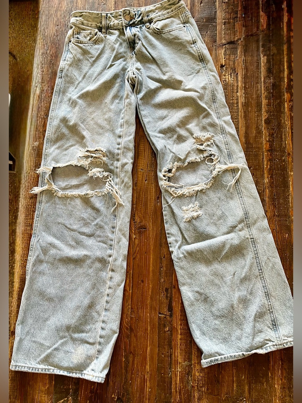 Pacsun Women’s Light Faded Blue Low Rise Distressed Baggy Jeans Sz 23